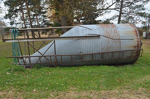 Property photo 18 - FARM EQUIPMENT AUCTION IN WELLS COUNTY